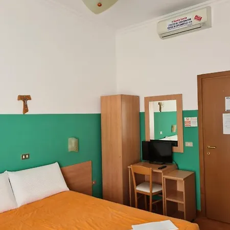 Guest house Santa Lucia 4*