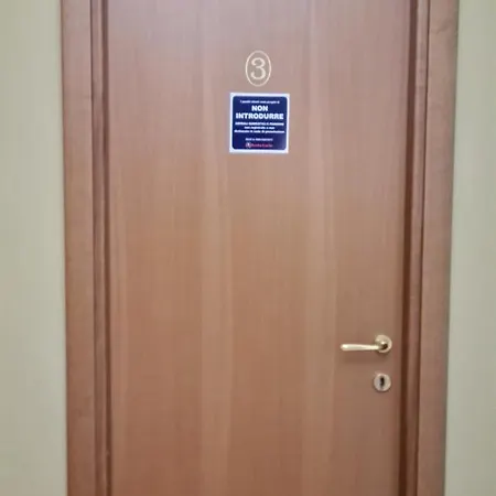 Πανσιόν Santa Lucia 3*