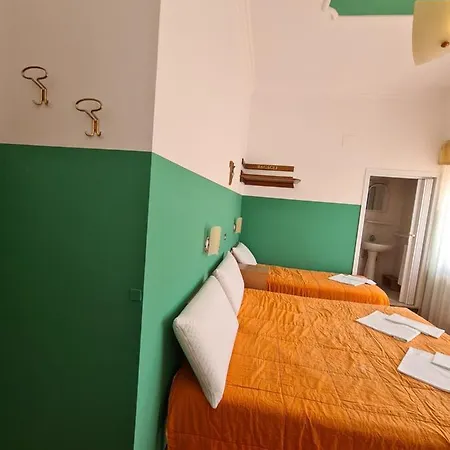 Πανσιόν Santa Lucia