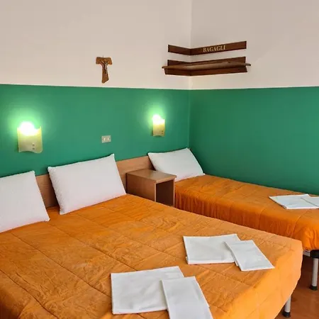 Guest house Santa Lucia 4*