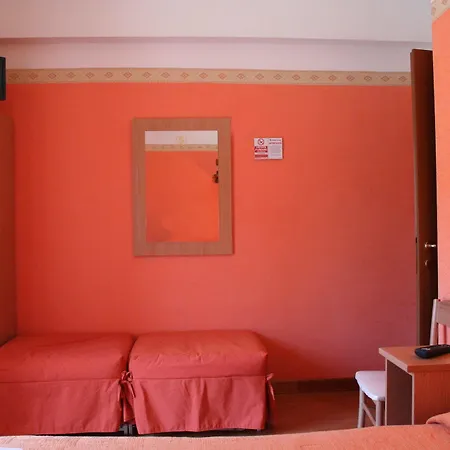 Santa Lucia 3*