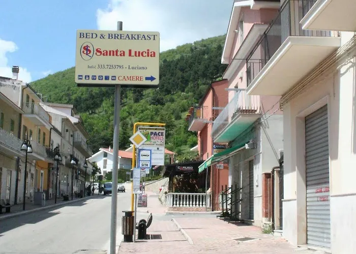 招待所 Santa Lucia